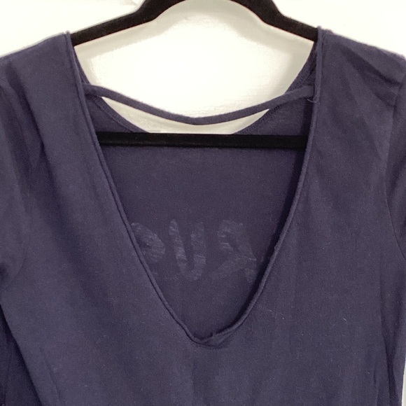 4 /💲20 🤑 Victoria's Secret long lounge top - Picture 6 of 7